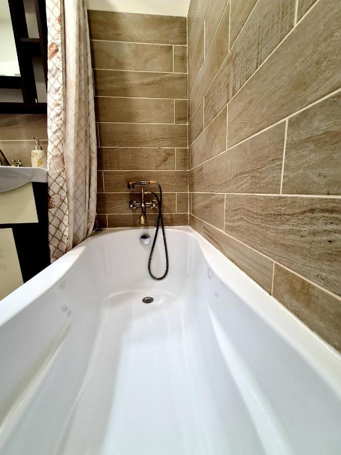 Best Apartment Central Hunedoara Luaran gambar