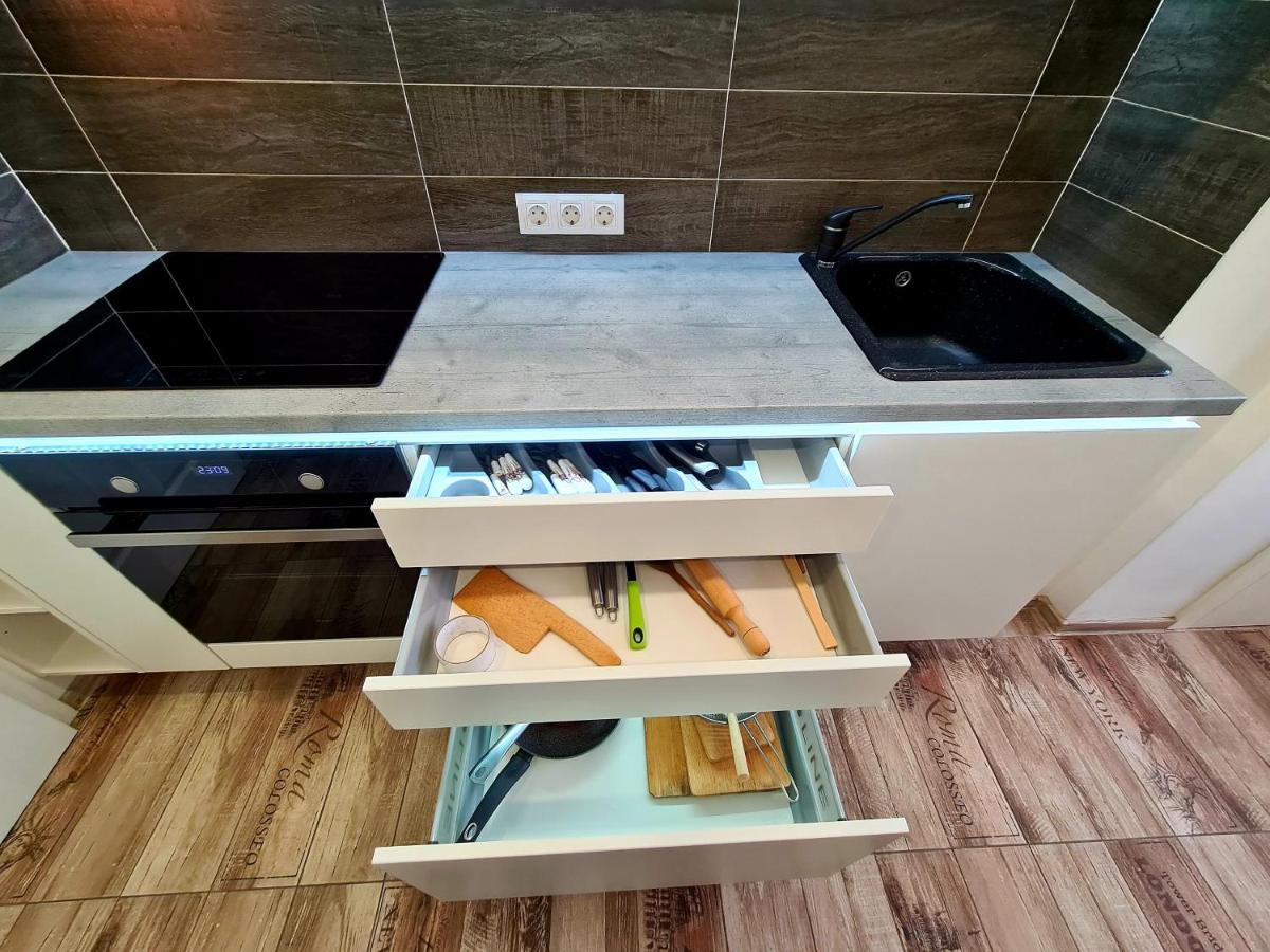 Best Apartment Central Hunedoara Luaran gambar
