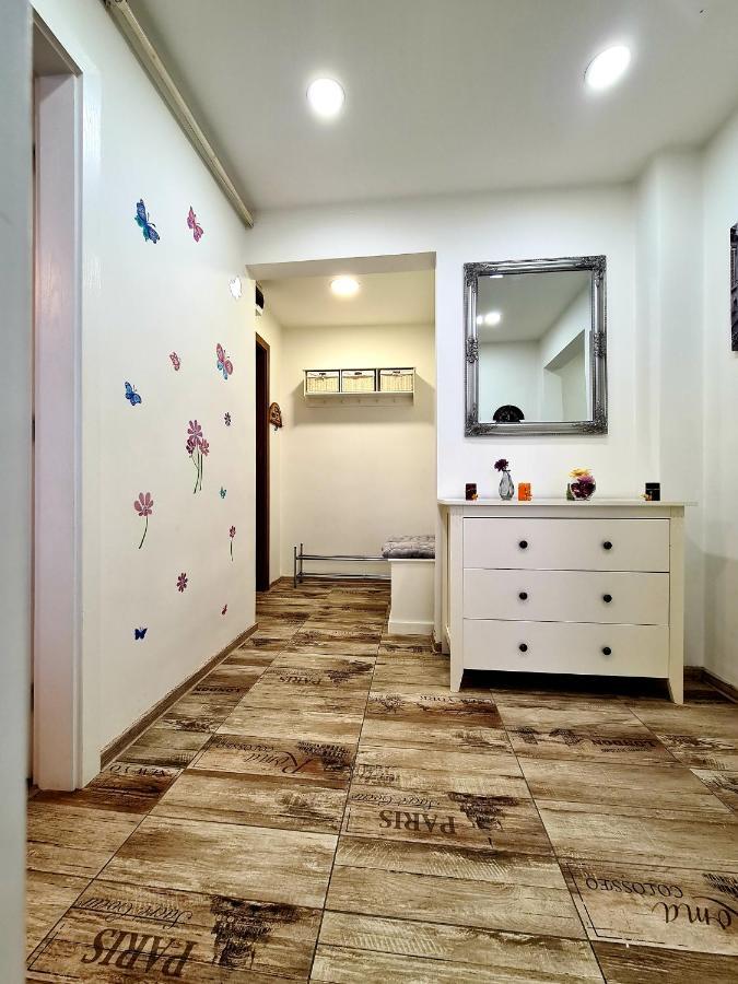 Best Apartment Central Hunedoara Luaran gambar