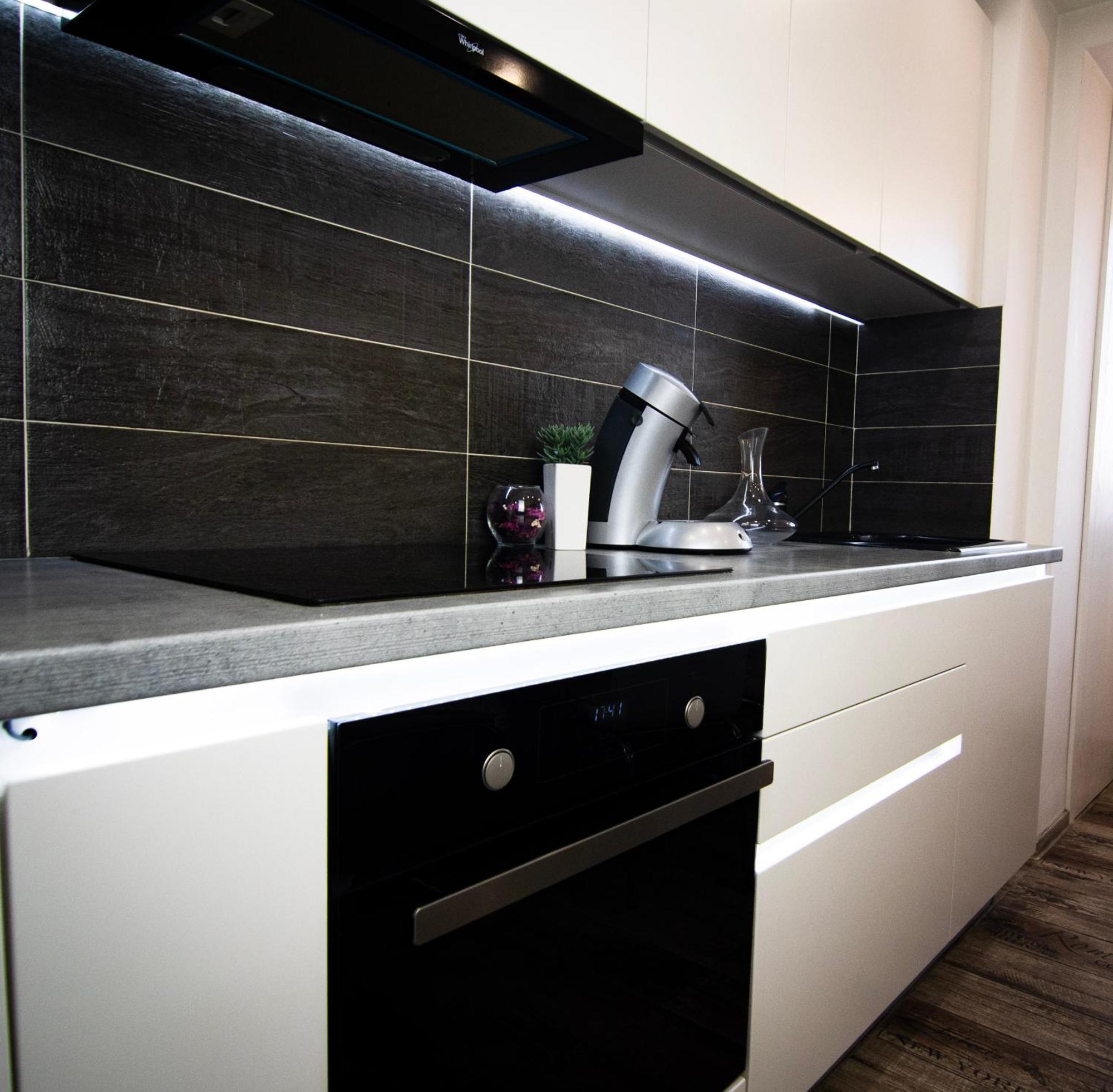 Best Apartment Central Hunedoara Luaran gambar