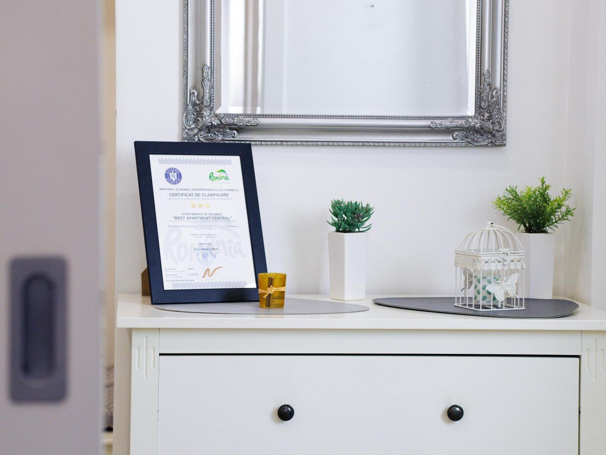 Best Apartment Central Hunedoara Luaran gambar